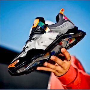 *Trendy Sneakers😍🤩